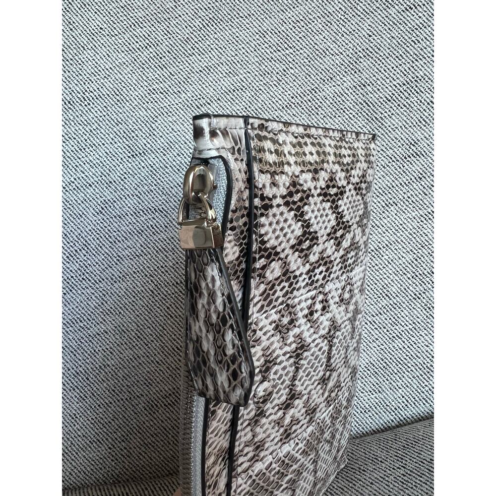 Python Animal Print Pochette - Picture 6 of 8